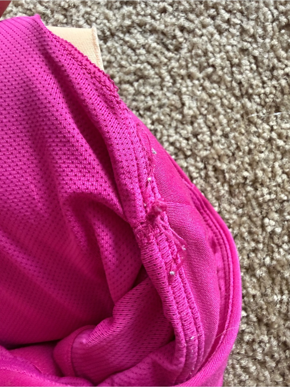 All in Motion Top 💕 - Picture 3 of 4